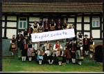 Repro-Foto einer Ansichtskarte Mossautal, Trachtengruppe Mossau, Leitung Gretel Schbel, um 1980