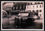 kleines Repro-Foto mit dem ersten(?) Bus des Busfahrer / Busunternehmens Johann Bulat in einer Nicht-Odenwald-Stadt, ca. 1955 / 1960 (!?)