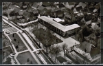 AK Bad Knig, Luftaufnahme mit dem Kurhotel - Besitzer und Kchenchef Roland Maier - und der "neuen" Wandelhalle, um 1955 / 1960